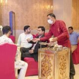 Menu Cocktail 8 Serving Staff